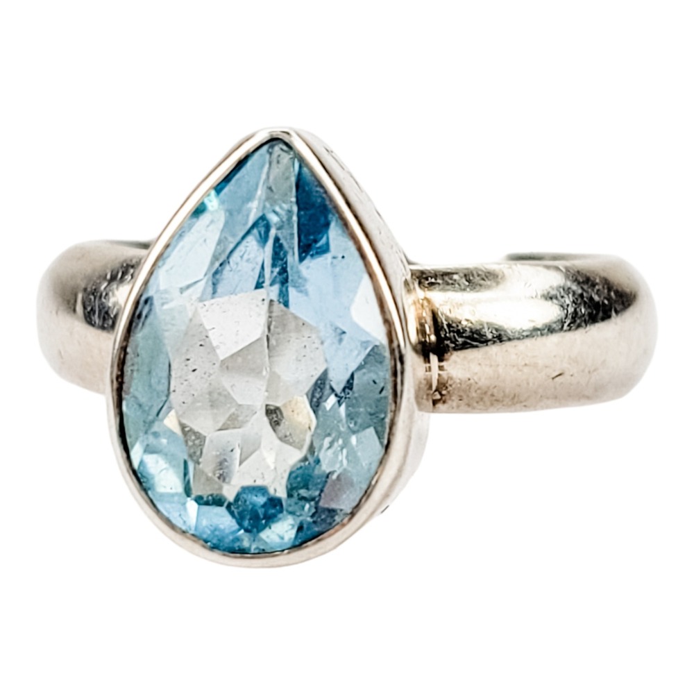 TGGC Cocktail Ring Sterling Silver 925 Size 7.2 Blue Topaz Teardrop Gemstone